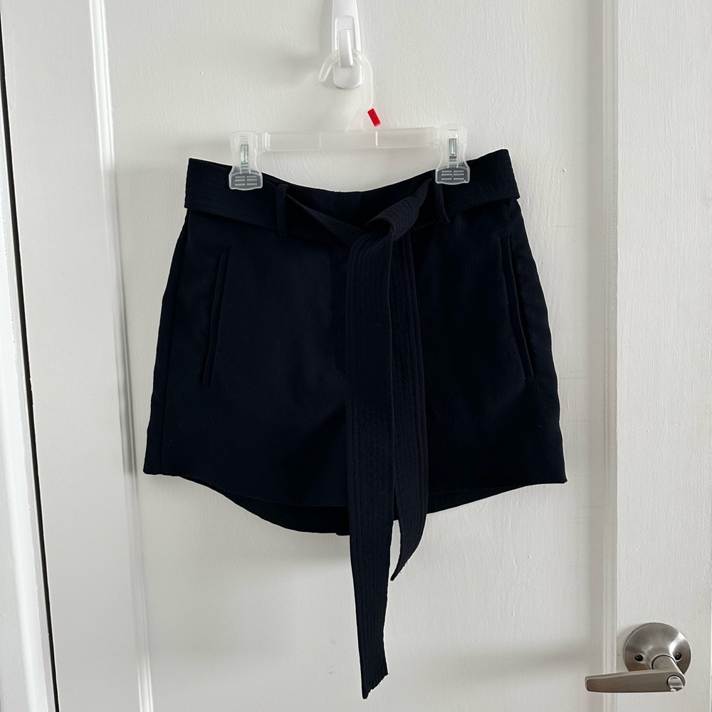 Wilfred Jallad Black Women's Shorts